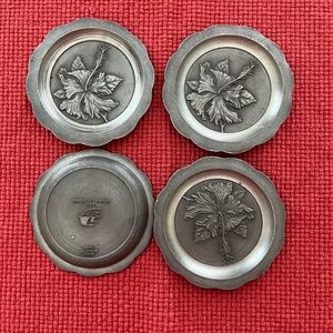 Set of 4 Pewter Hibiscus
Flower 3 1/8" Specially